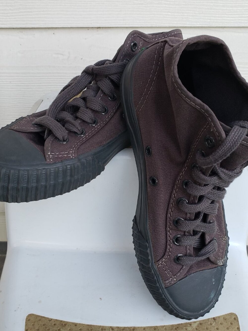EUC PF FLYERS original canvas high sneaker jet black (7) KICKS